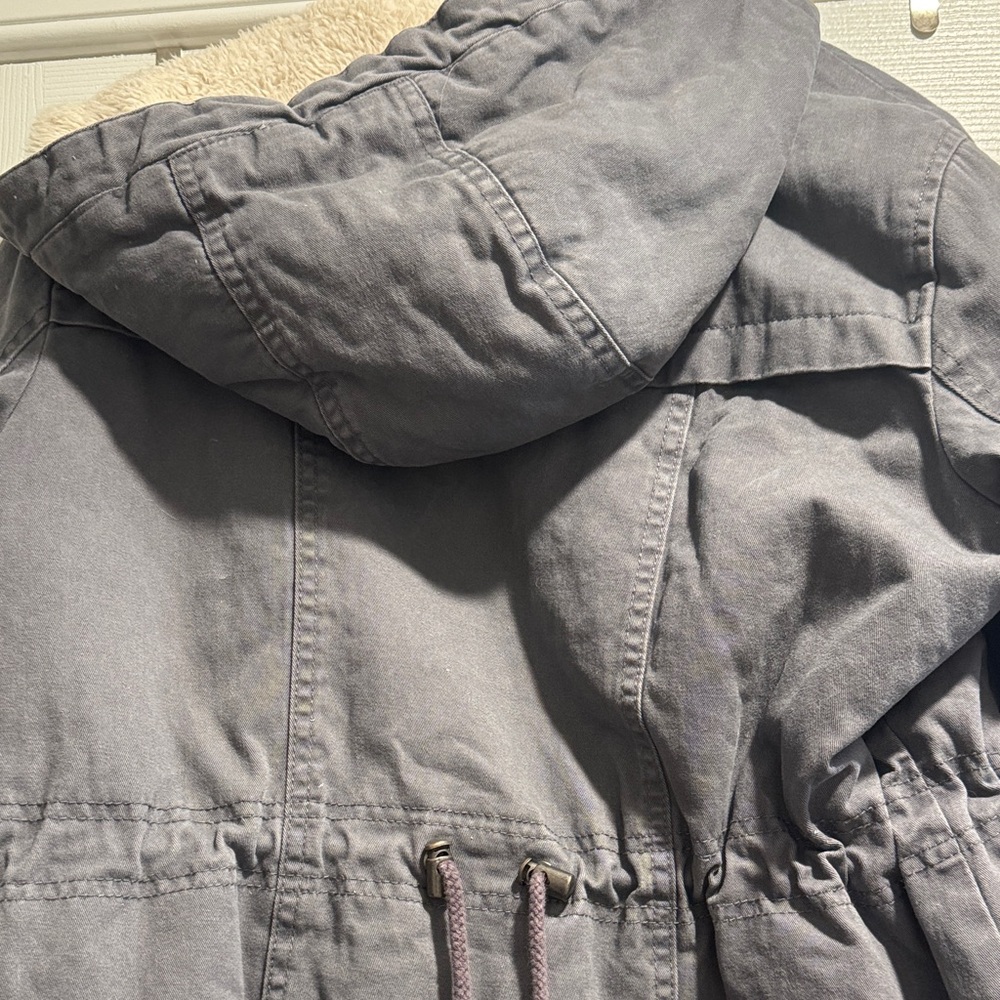 Gray Hooded Jacket with Sherpa Lining - Picture 6 of 6